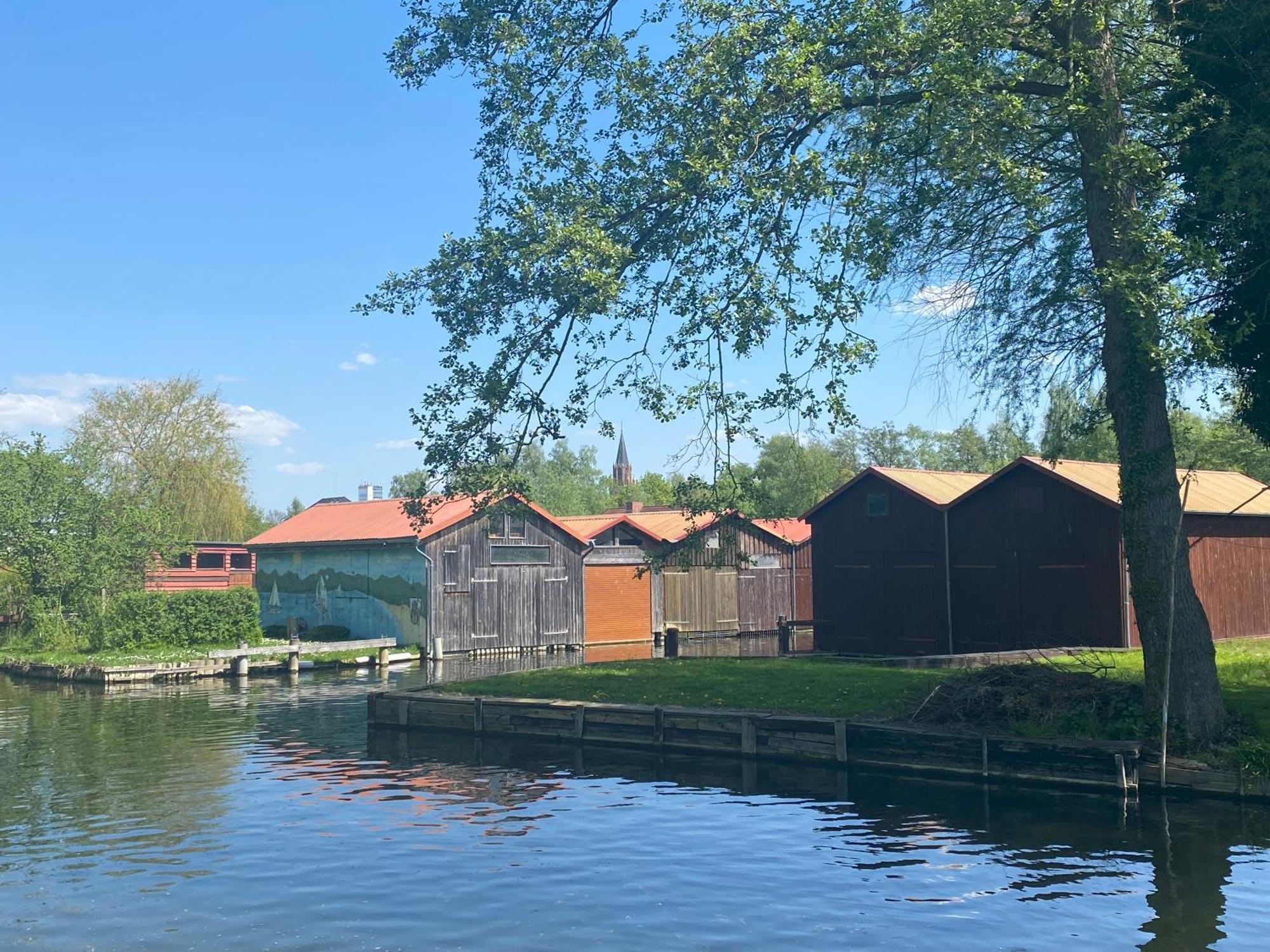 Stilvolle In Historischer Stadtvilla Neubrandenburg