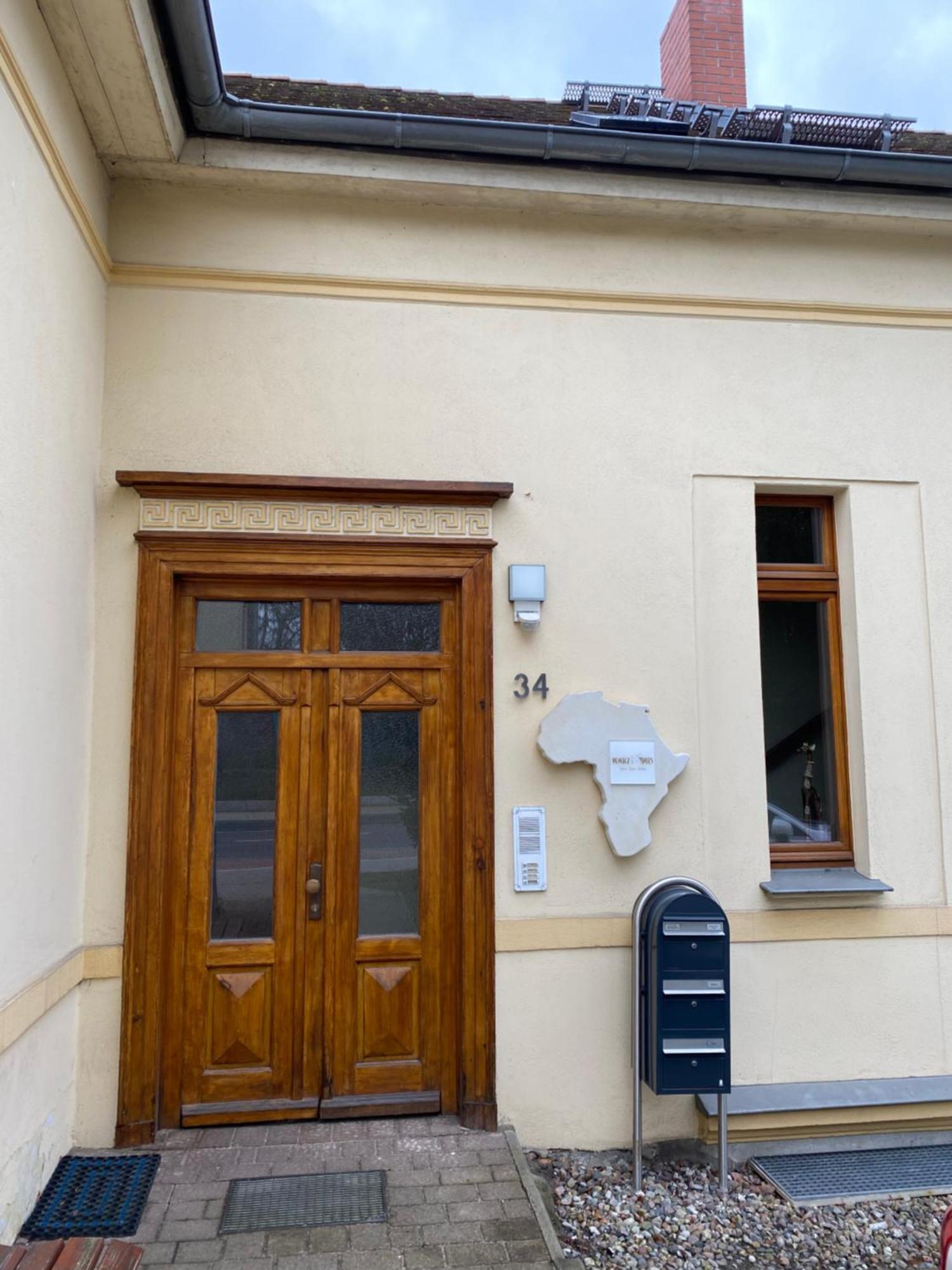 Apartment Stilvolle In Historischer Stadtvilla Neubrandenburg